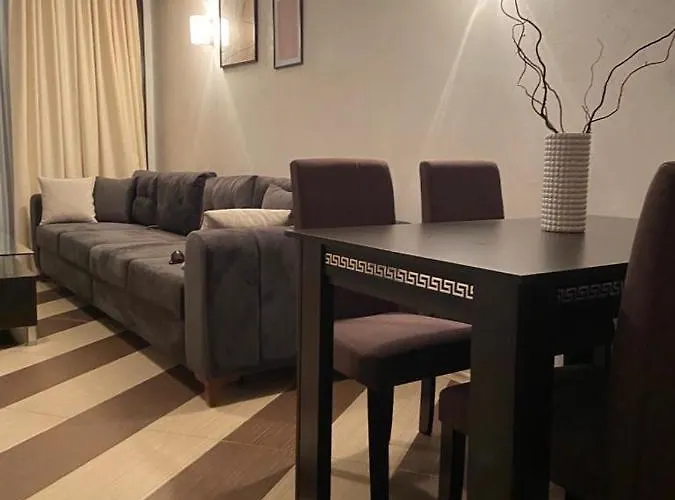 Seaview Heaven Sunny アパート