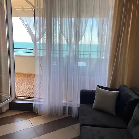 Seaview Heaven Sunny דירה