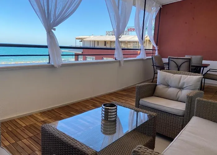 Seaview Heaven Sunny דירה