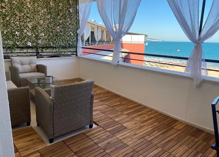 דירה Seaview Heaven Sunny סאני ביץ'